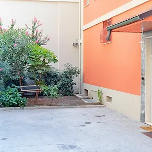 ** Frühstückspension I 10 Mondi Italien